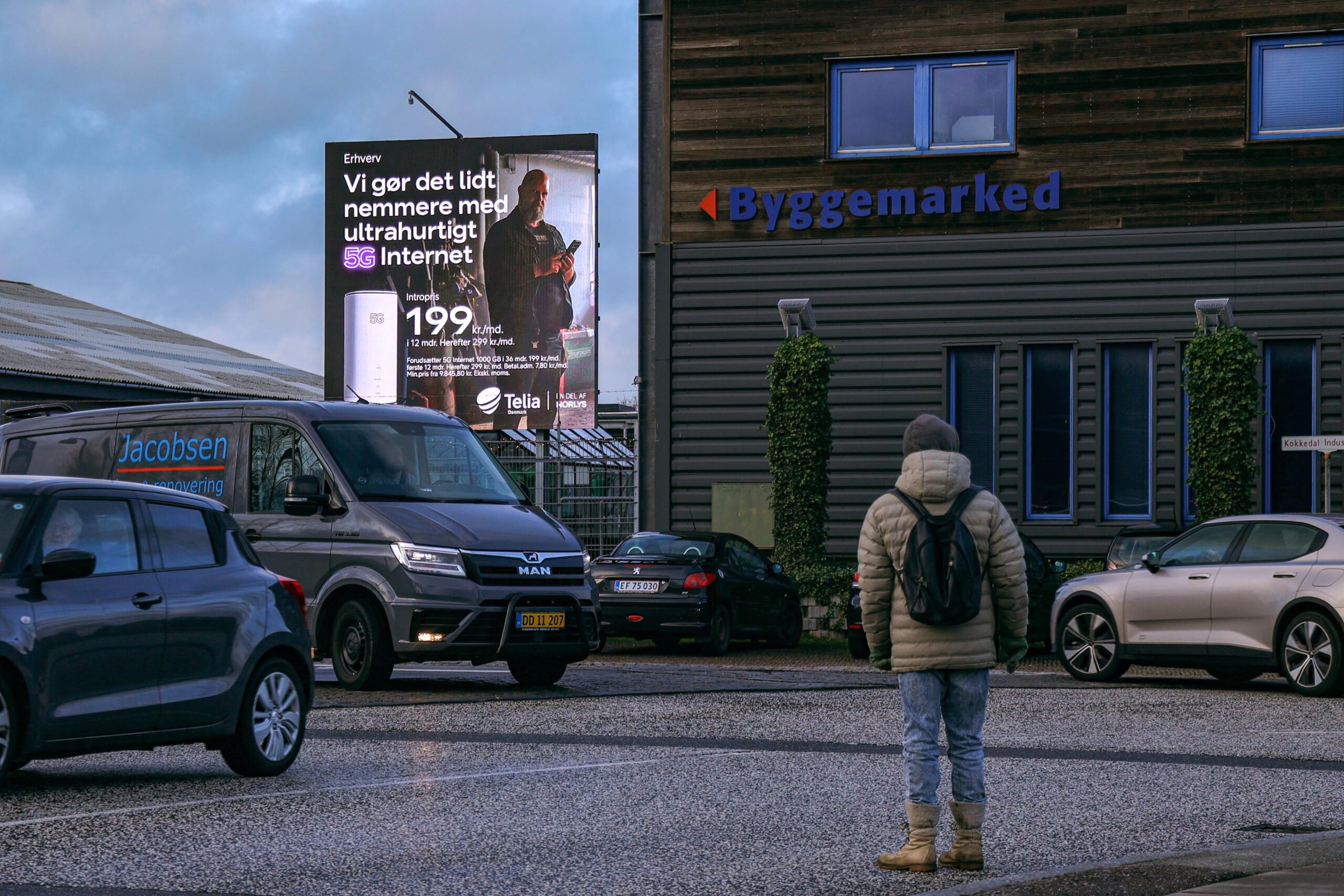 TDC Erhverv - Square Digital Megaboard Hørsholm Digital reklame skærm i Hørsholm.
